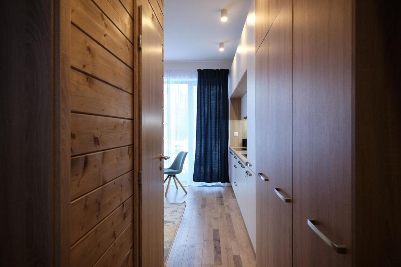 Lovely 1-Bedroom Vacation Home With Free Parking Демяновская долина Экстерьер фото